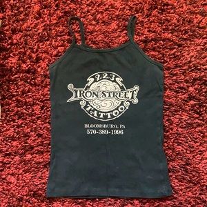 Tattoo shop tank M